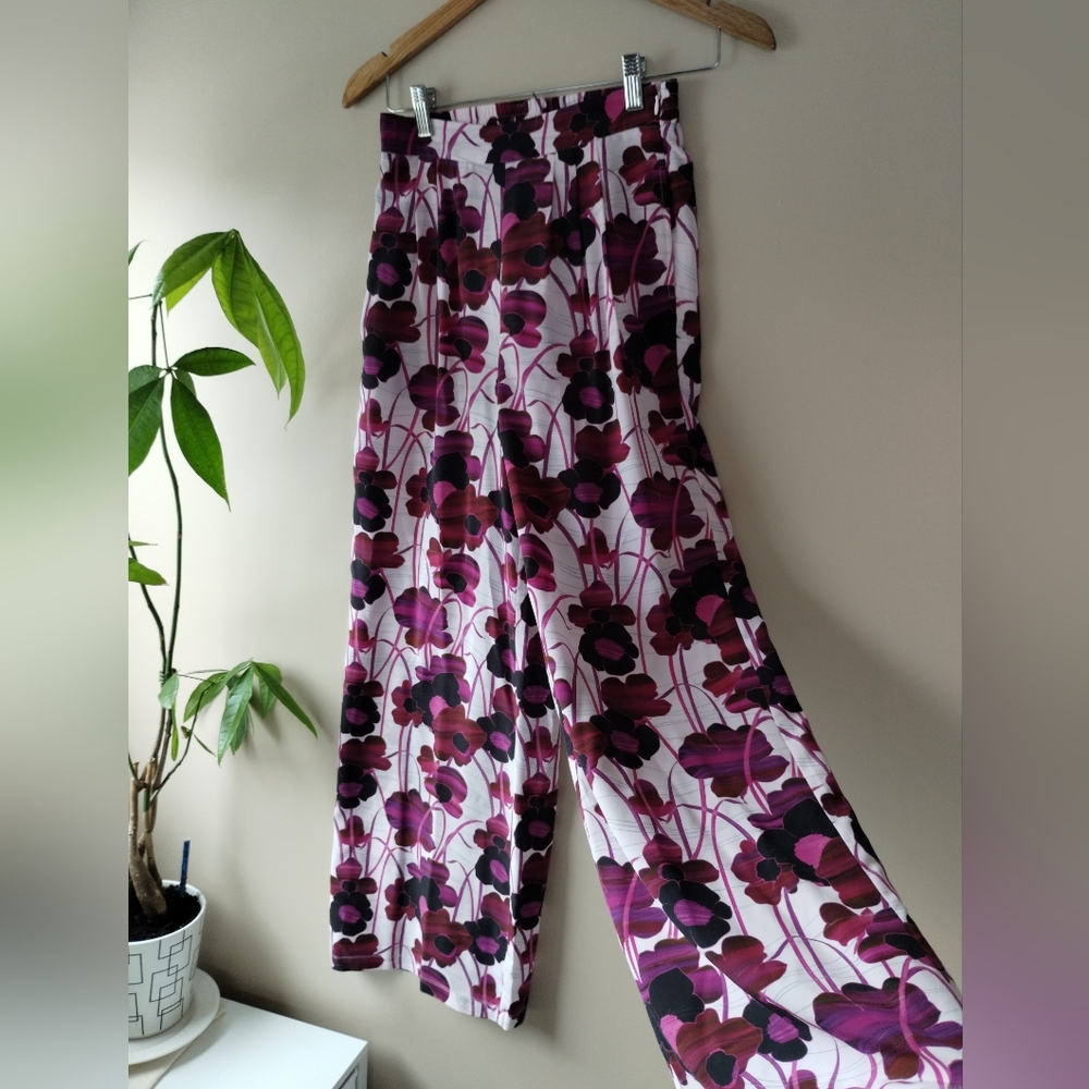 Silk Floral Blouse And Pants Set Purple and Black XS